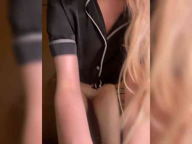 BadDoll webcam