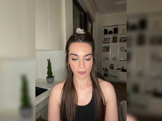 bubble-gum122's BongaCams show and profile