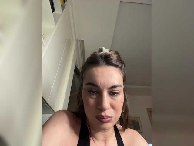 bubble-gum122's BongaCams show and profile