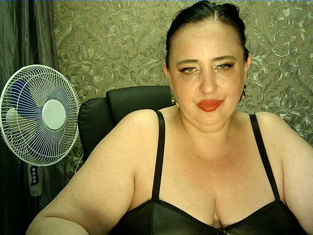 hotangel-fun1 live cam on BongaCams