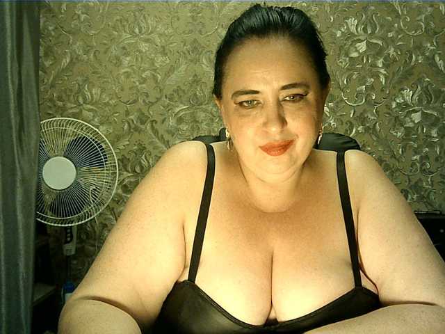 hotangel-fun1 live cam on BongaCams