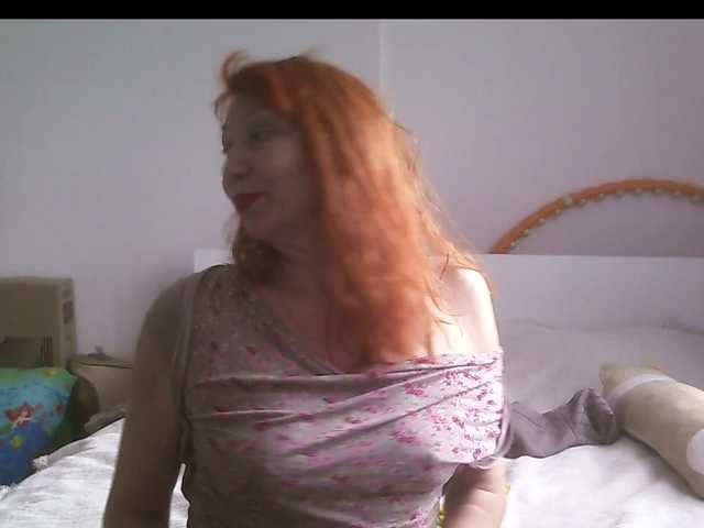 LIliana77777's BongaCams show and profile