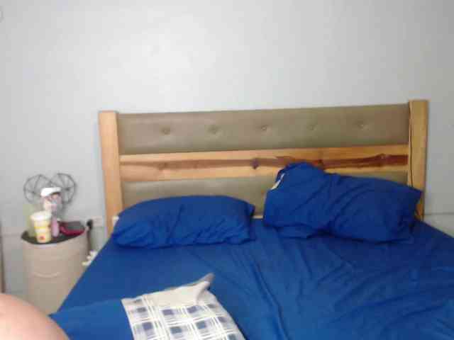 couplesexxx28 Sex Cam Show