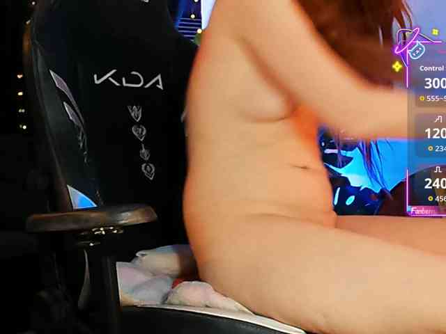 EmberSkye Sex Cam Show