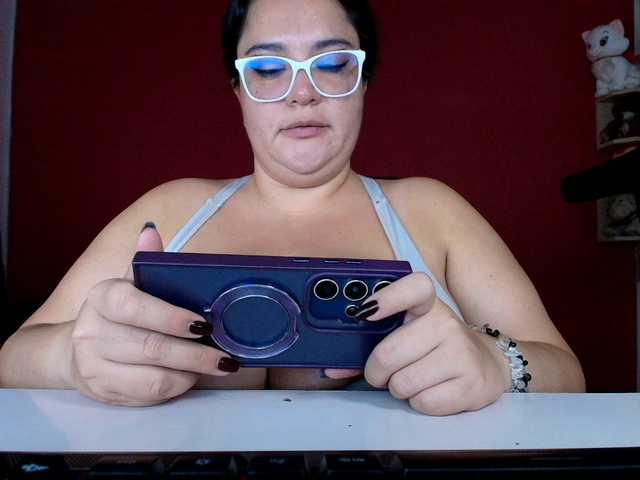 Sofilulu live cam on BongaCams