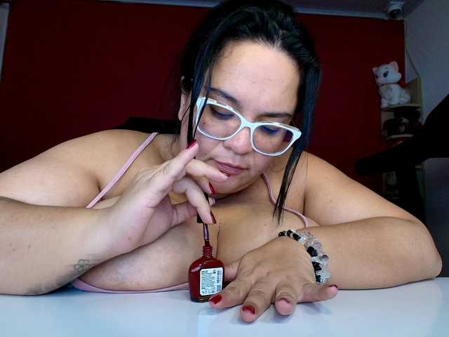 Sofilulu live webcam show