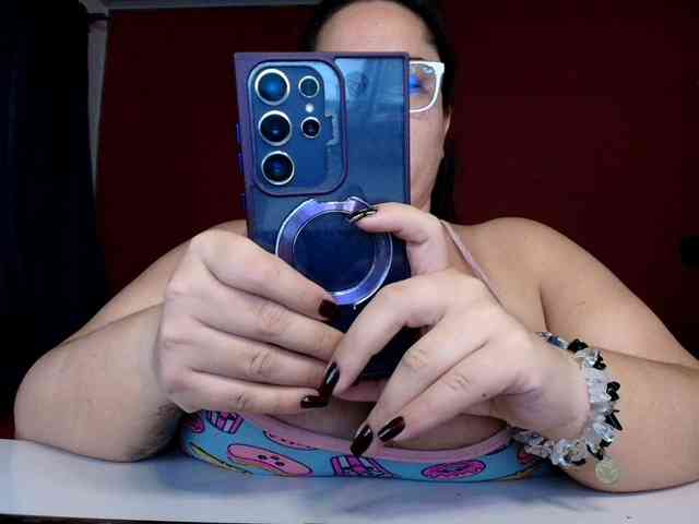lulubigtitts webcam