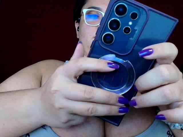 Modelo: lulubigtitts