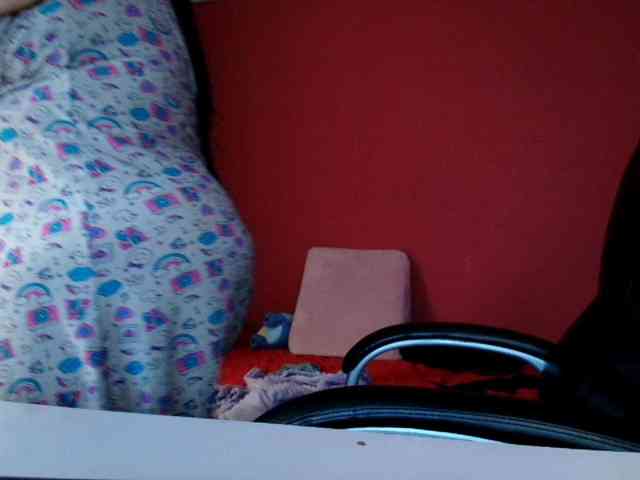 lulubigtitts webcam