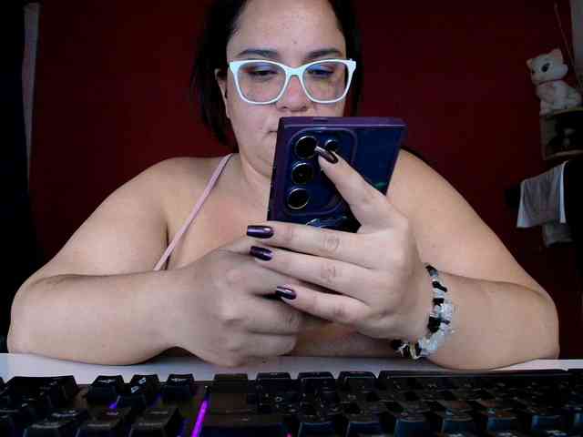 lulubigtitts webcam