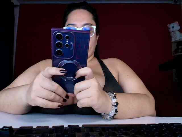 lulubigtitts webcam