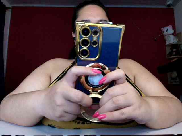 lulubigtitts webcam