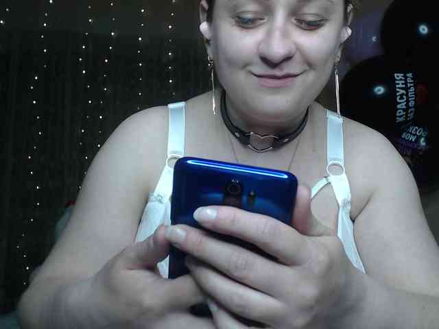 WetAngely webcam
