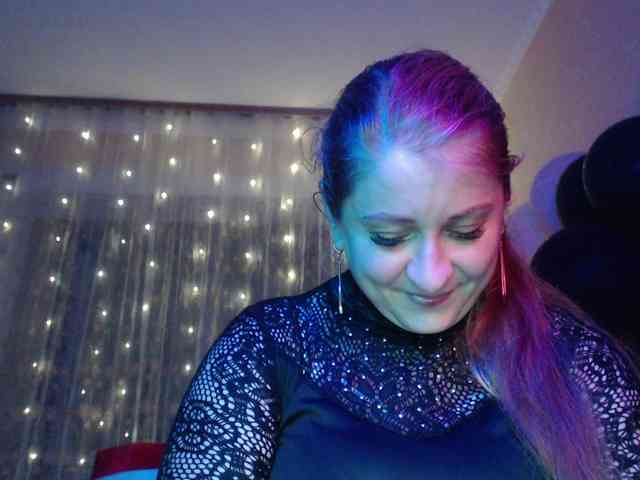 WetAngely webcam