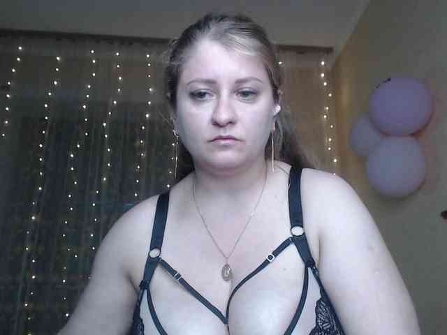 WetAngely webcam