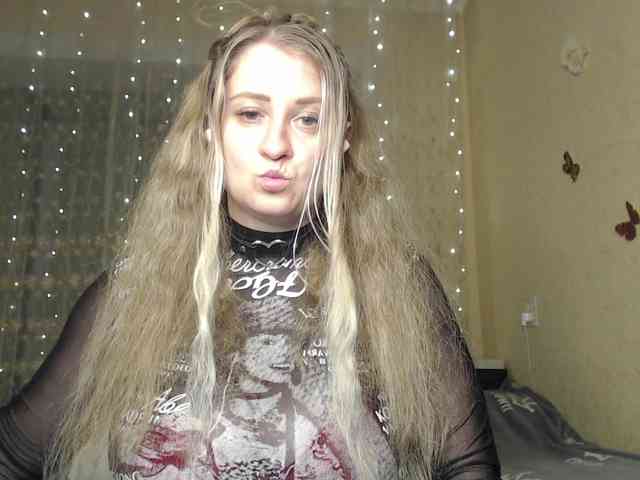 WetAngely webcam