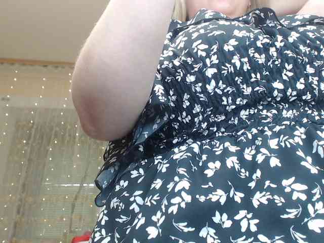 WetAngely webcam