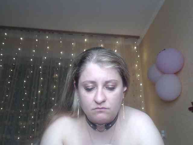 WetAngely webcam