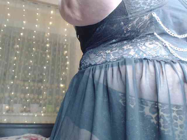 WetAngely webcam