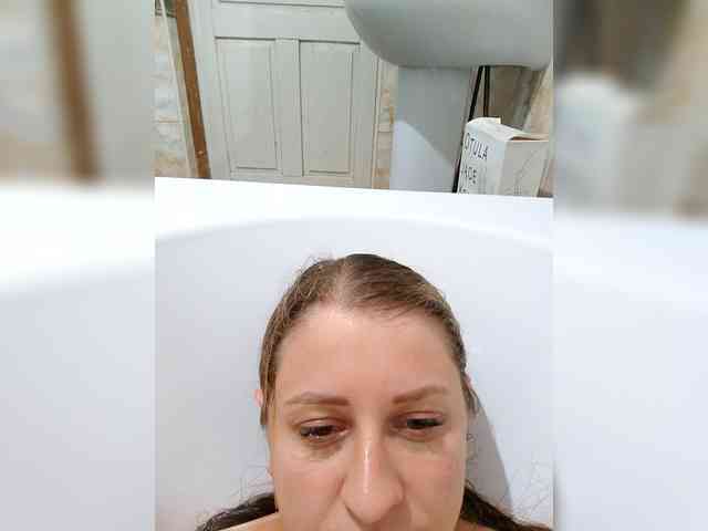 WetAngely webcam