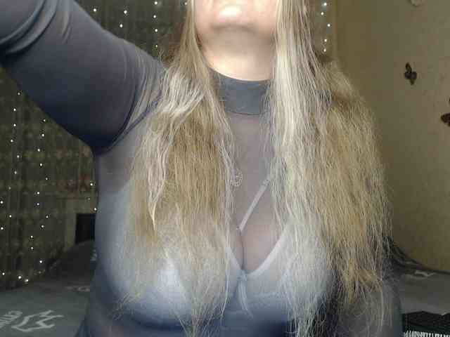 WetAngely webcam