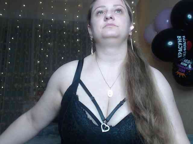 WetAngely webcam