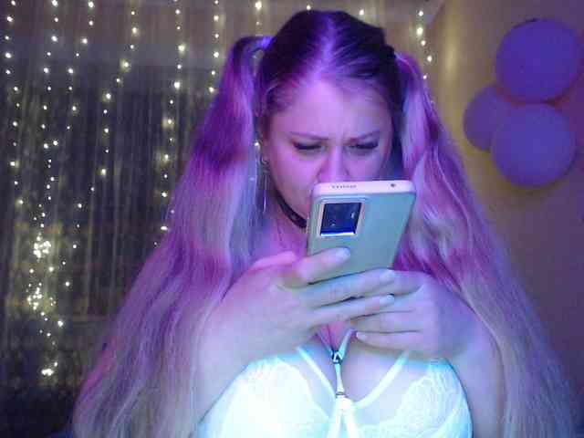 WetAngely webcam