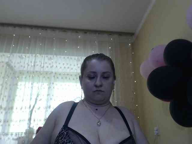 WetAngely webcam