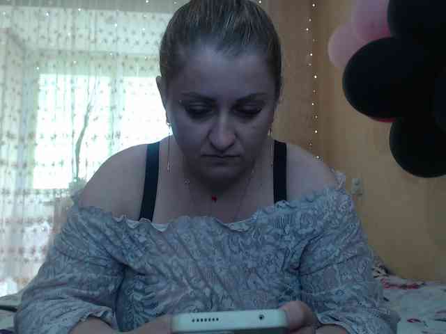 WetAngely webcam