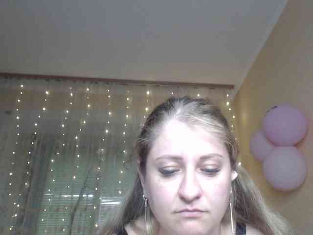 WetAngely webcam