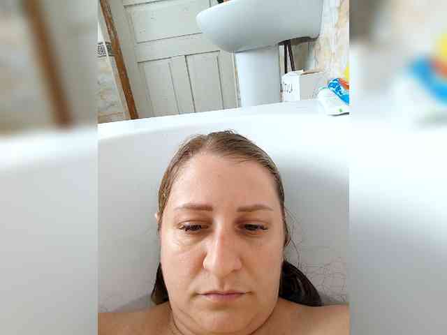 WetAngely webcam