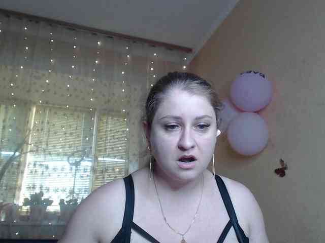 WetAngely webcam