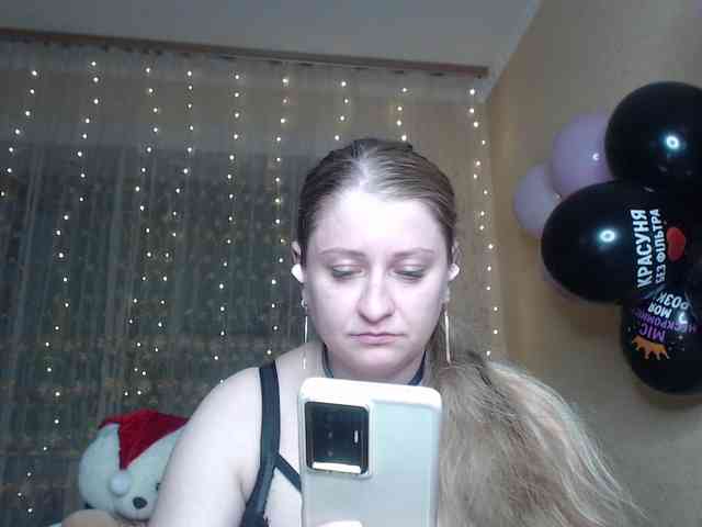 WetAngely webcam