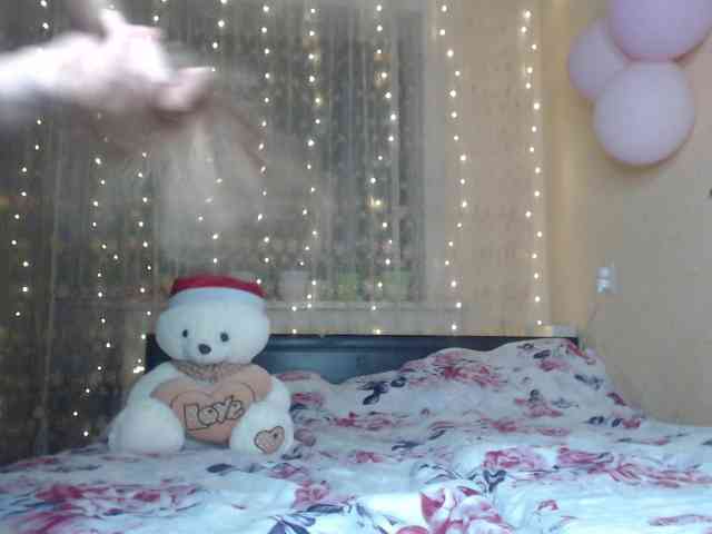 WetAngely webcam