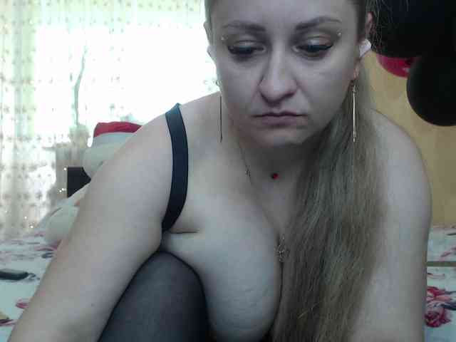 WetAngely webcam
