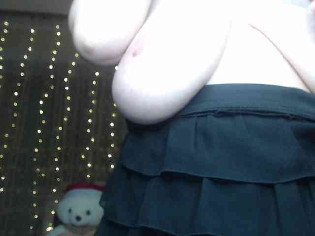 WetAngely webcam