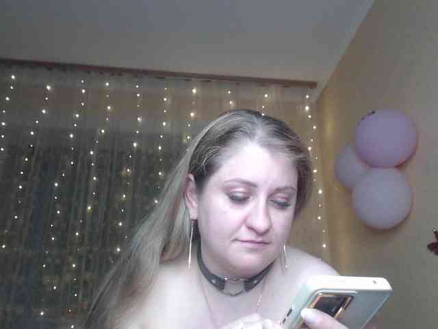 WetAngely webcam
