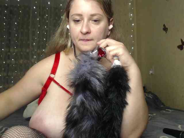 WetAngely webcam
