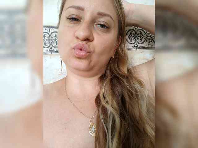 WetAngely webcam
