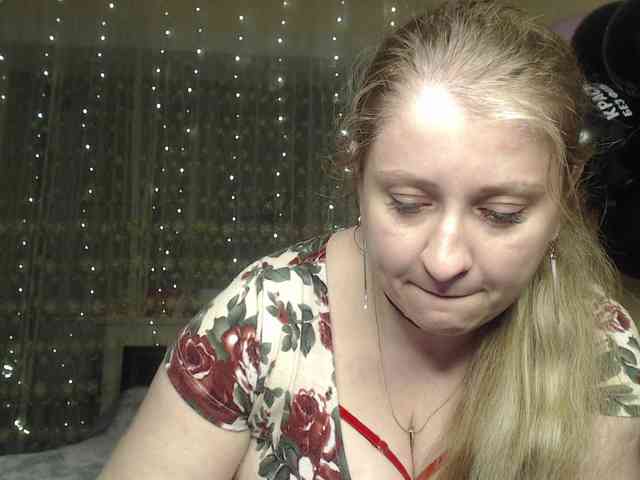 WetAngely webcam
