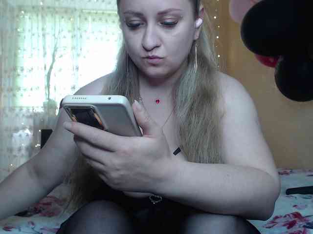 Ce modèle est en direct maintenant. WetAngely