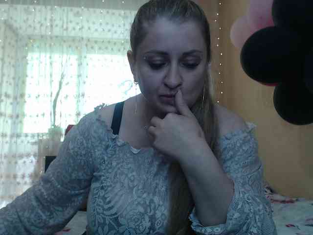 WetAngely webcam