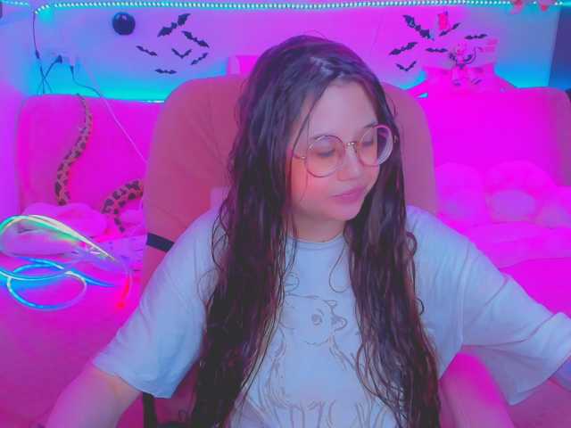 LittleKitsune live cam on BongaCams