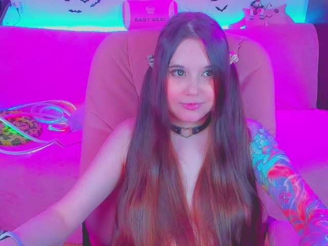 LittleKitsune live cam on BongaCams
