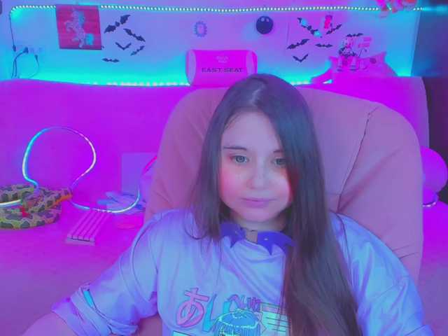 LittleKitsune live cam on BongaCams