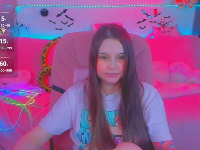 LittleKitsune live cam on BongaCams