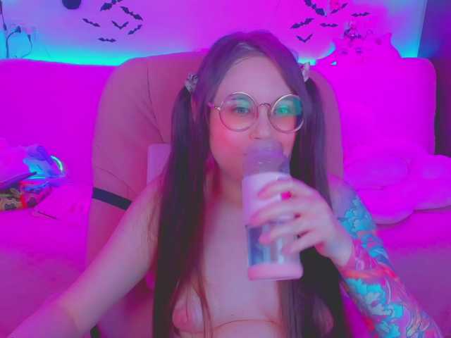 LittleKitsune live cam on BongaCams