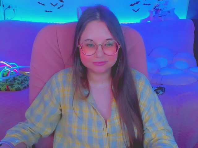 LittleKitsune live cam on BongaCams