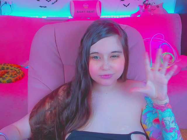 LittleKitsune live cam on BongaCams