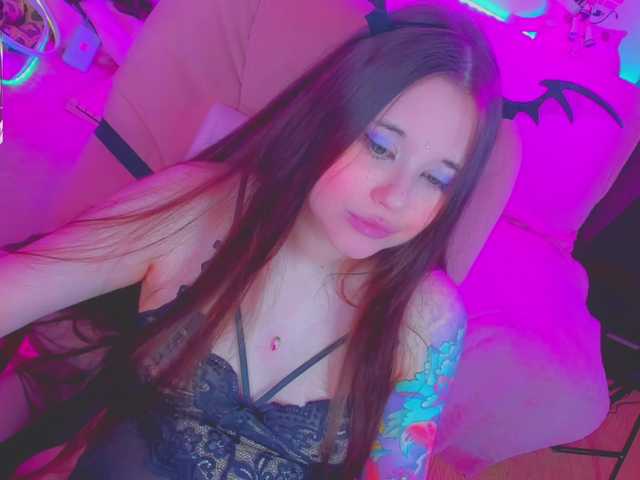 LittleKitsune live cam on BongaCams